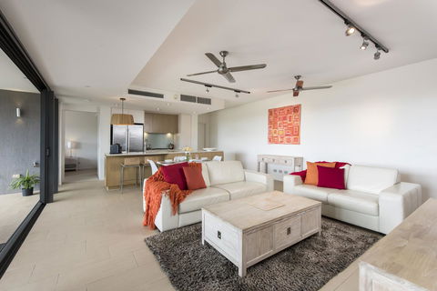 Darwin Waterfront Luxury Suites - Holiday Find 28