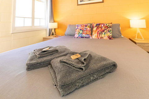 Glen Helen Lodge - Holiday Find 21