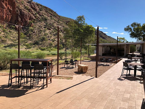 Glen Helen Lodge - Holiday Find 25