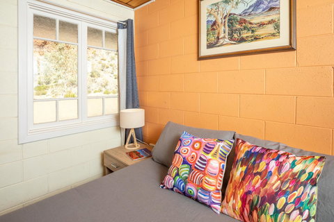 Glen Helen Lodge - Holiday Find 13