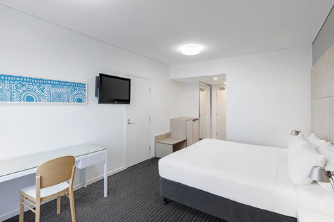 Vibe Hotel Darwin Waterfront - Holiday Find 19