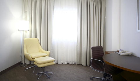 Novotel Canberra - Holiday Find 16