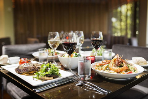 Novotel Canberra - Holiday Find 37