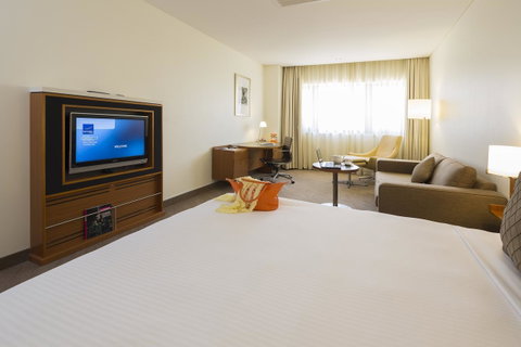 Novotel Canberra - Holiday Find 23