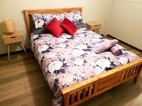 Book Waggrakine Accommodation Vacations Holiday Find Holiday Find
