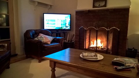 Book Keepers Cottage - Holiday Find 3