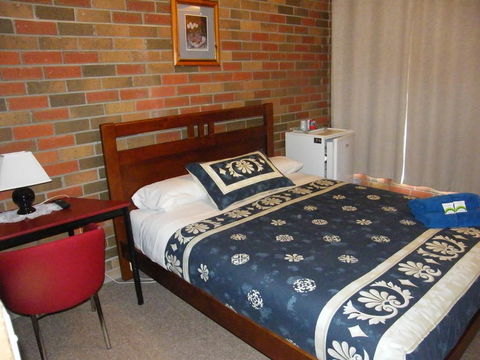 Boomers Guest House Hamilton - Holiday Find 3