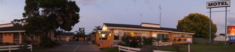 Bordertown Dukes Motorinn - Holiday Find 0