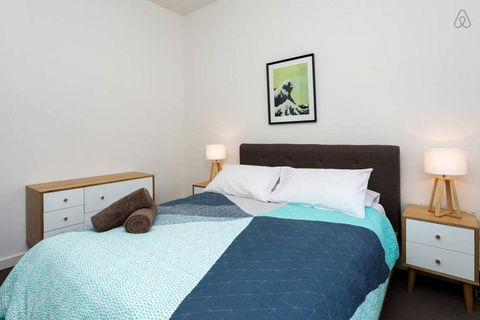 Bradman Modern Style A Walk To MCG, Swan St, CBD - Holiday Find 1