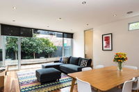 Bradman Modern Style a Walk to MCG Swan St CBD