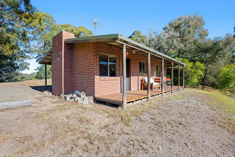 Braeside Cabin Four - Ziera - Holiday Find 0