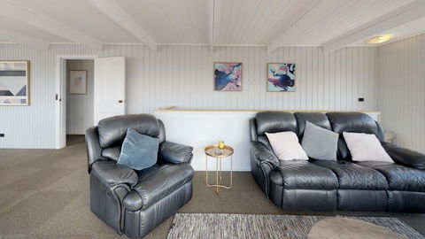 Bridport Holiday House - Holiday Find 2
