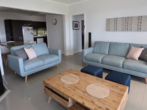 Brilliant Ocean Views - Holiday Find 1