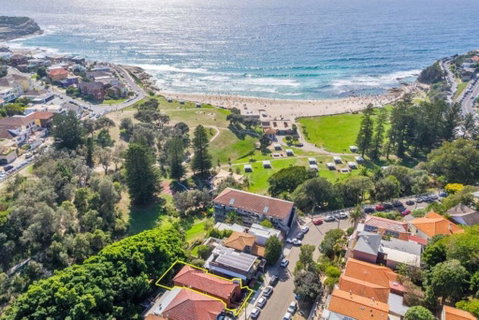 Bronte Beach Apartment - Holiday Find 0