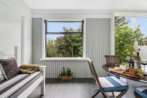 Brooklet Cottage - Holiday Find 2