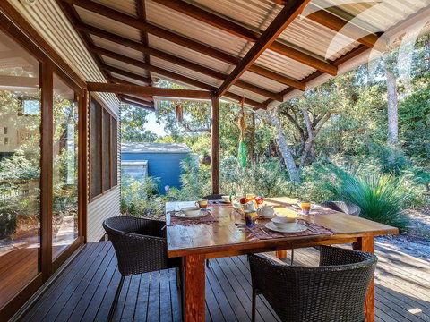 Buccoo - Holiday Find 2