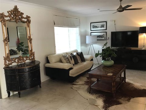 Bunya Cottage - Holiday Find 0