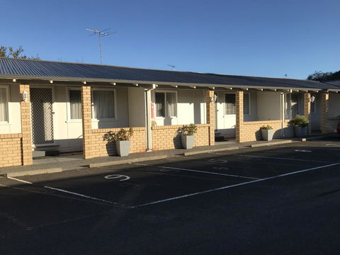 Busselton Jetty Chalets - Holiday Find 3