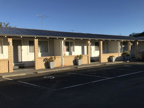 Busselton Jetty Chalets - Holiday Find 1