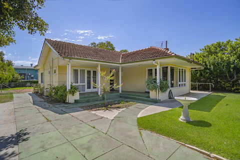 Busselton River Cottage - Holiday Find 0