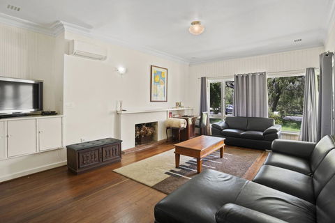 Busselton River Cottage - Holiday Find 2