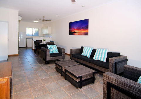 Cable Beach Apartments - Holiday Find 2