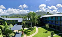 Book Smithfield Accommodation Vacations Holiday Find Holiday Find