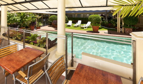 Cairns Queens Court - Holiday Find 2