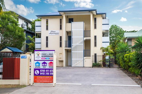 Cairns Sharehouse Apartment - Holiday Find 2