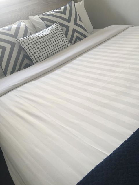 Caledonian Hotel Motel - Holiday Find 2