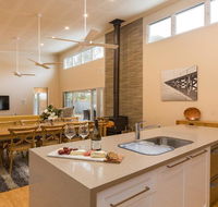 Callala Breeze - access to indoor community pool - Holiday Find