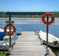 Calm Waters Waterfront Cottages - Holiday Find
