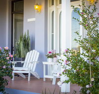 Camellia Cottage - Holiday Find