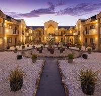 Canberra Parklands Central Apartment Hotel - Holiday Find