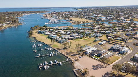 Captains Hideaway - Jetty Berth And Pet Friendly - Holiday Find 0