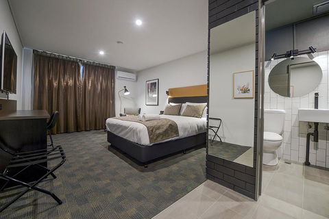 CBD Motor Inn - Holiday Find 0