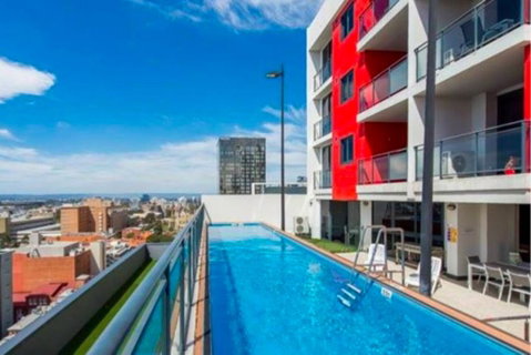 CENTRAL CBD EXEC STUNNING VIEW WIFI NETFLIX WINE - Holiday Find 0