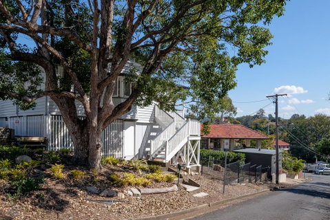 Central Cottage - Holiday Find 0