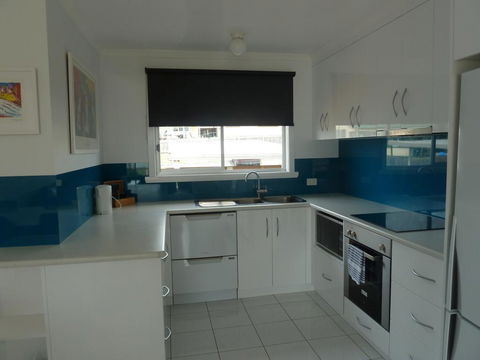 Central Luxury With Fabulous Views - Holiday Find 0
