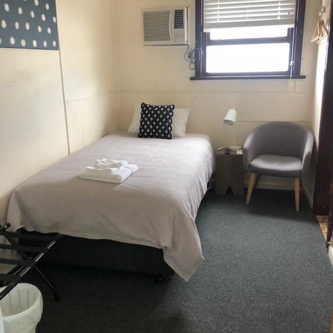 Central Motel Mudgee - Holiday Find 3