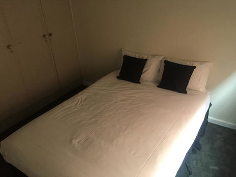 Central View - Walking Distance To Hospitals - Holiday Find 1