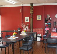 Century Motor Inn - Holiday Find