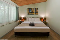 Book Lake Eacham Accommodation Vacations Holiday Find Holiday Find