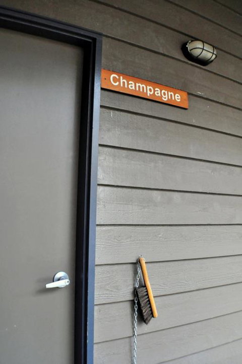 Champagne - Holiday Find 3