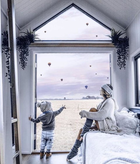 Charlotte Tiny House - Holiday Find 3