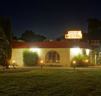 Charlton Motel - Holiday Find