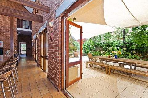 Chateau Cottesloe By The Beach - Holiday Find 2