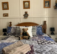 Cherry Blossom Cottage - Holiday Find