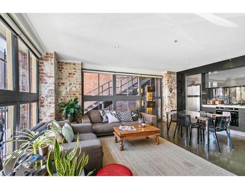 Chic Warehouse Apartment In Hipster, Foodie Hub - Holiday Find 0