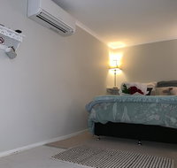 Churchill's BB twin spa getaway - Holiday Find